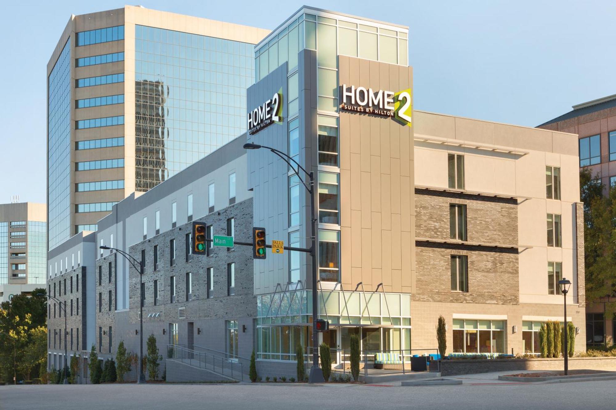 Home2 By Hilton Downtown 3* Greenville