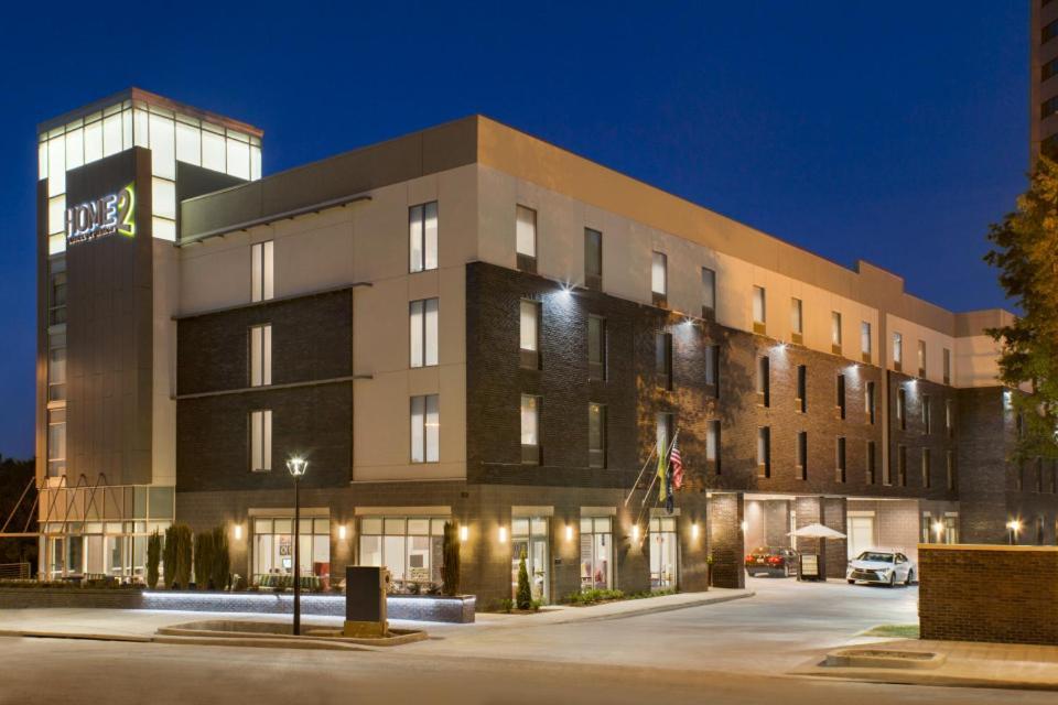 Home2 By Hilton Downtown 3* Greenville