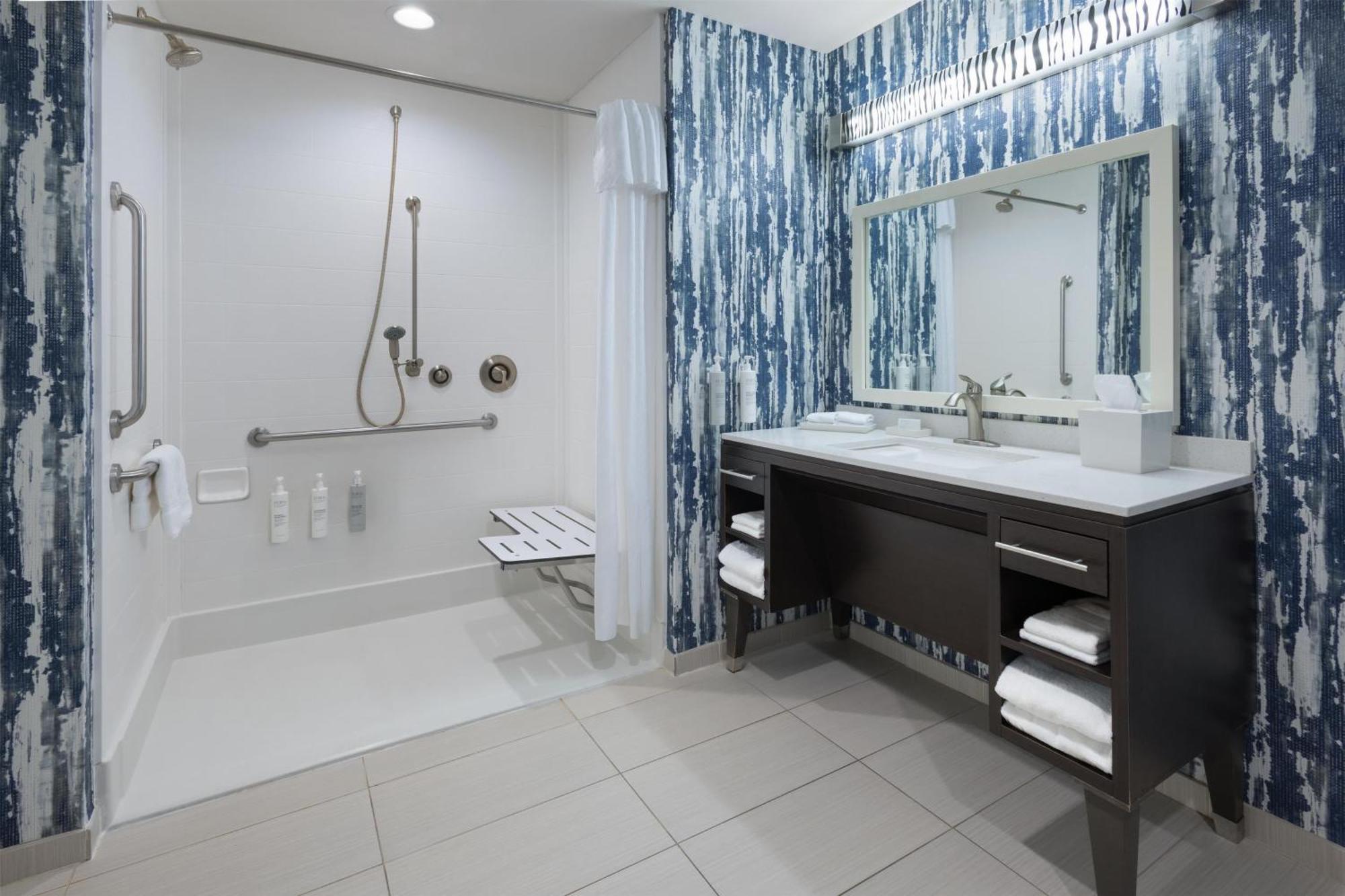 Hotel Home2 By Hilton Downtown Greenville