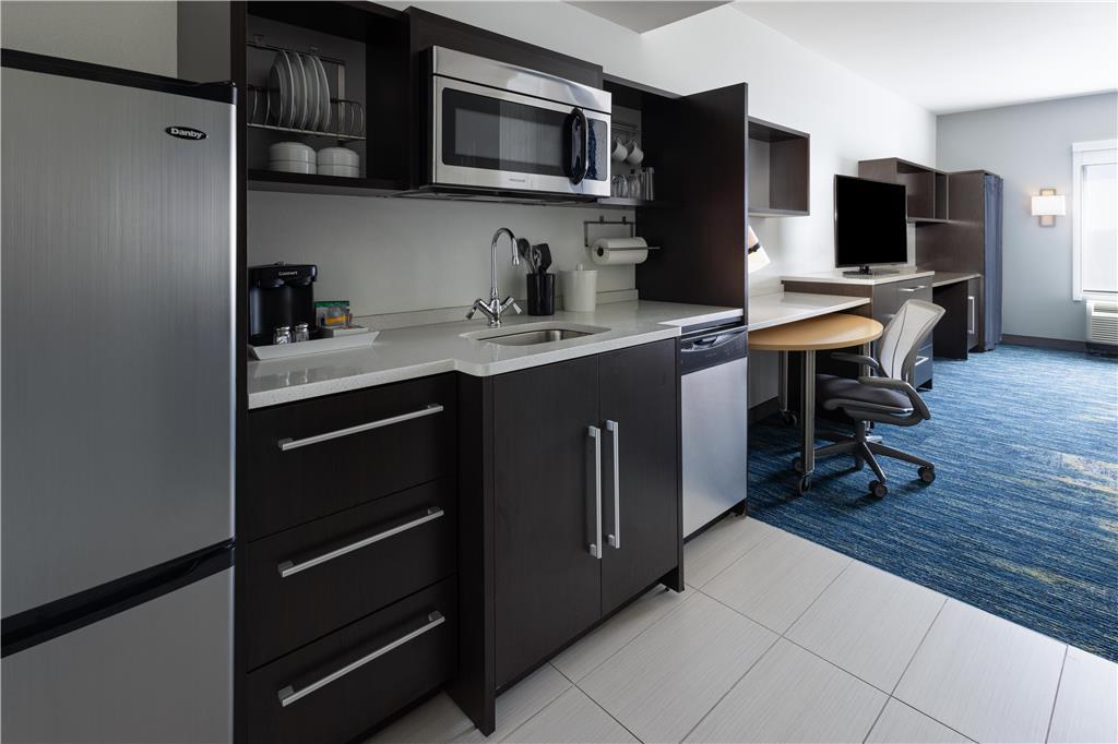 Home2 By Hilton Downtown 3* Greenville