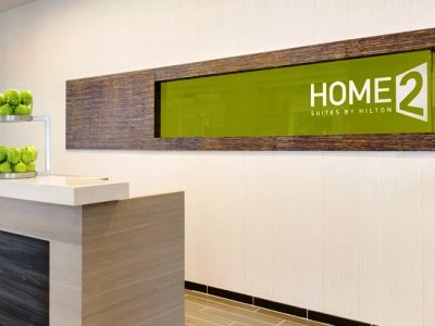 Home2 By Hilton Downtown 3*